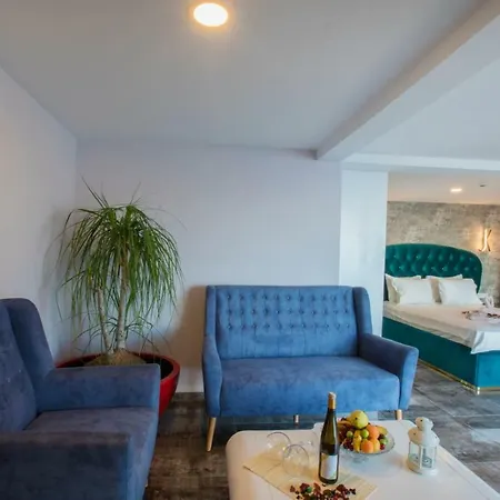 Jackey Boutique Hotel